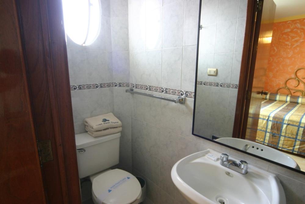 Hotel Plaza Crystal
